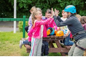 英國(guó)傳統(tǒng)營(yíng)地貴族野外拓展訓(xùn)練營(yíng)